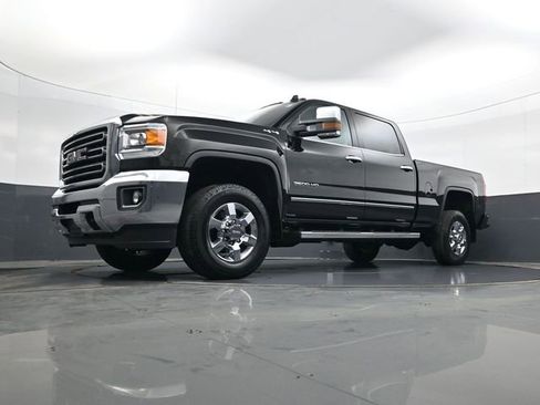Used 2019 GMC Sierra 3500 SLT image 21