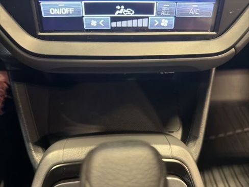 Used 2024 Subaru Crosstrek 2.0i AWD/4WD image 30