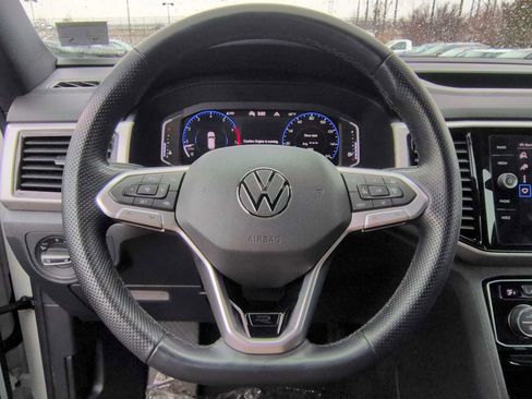 Used 2021 Volkswagen Atlas Cross Sport SEL Premium R-Line image 25