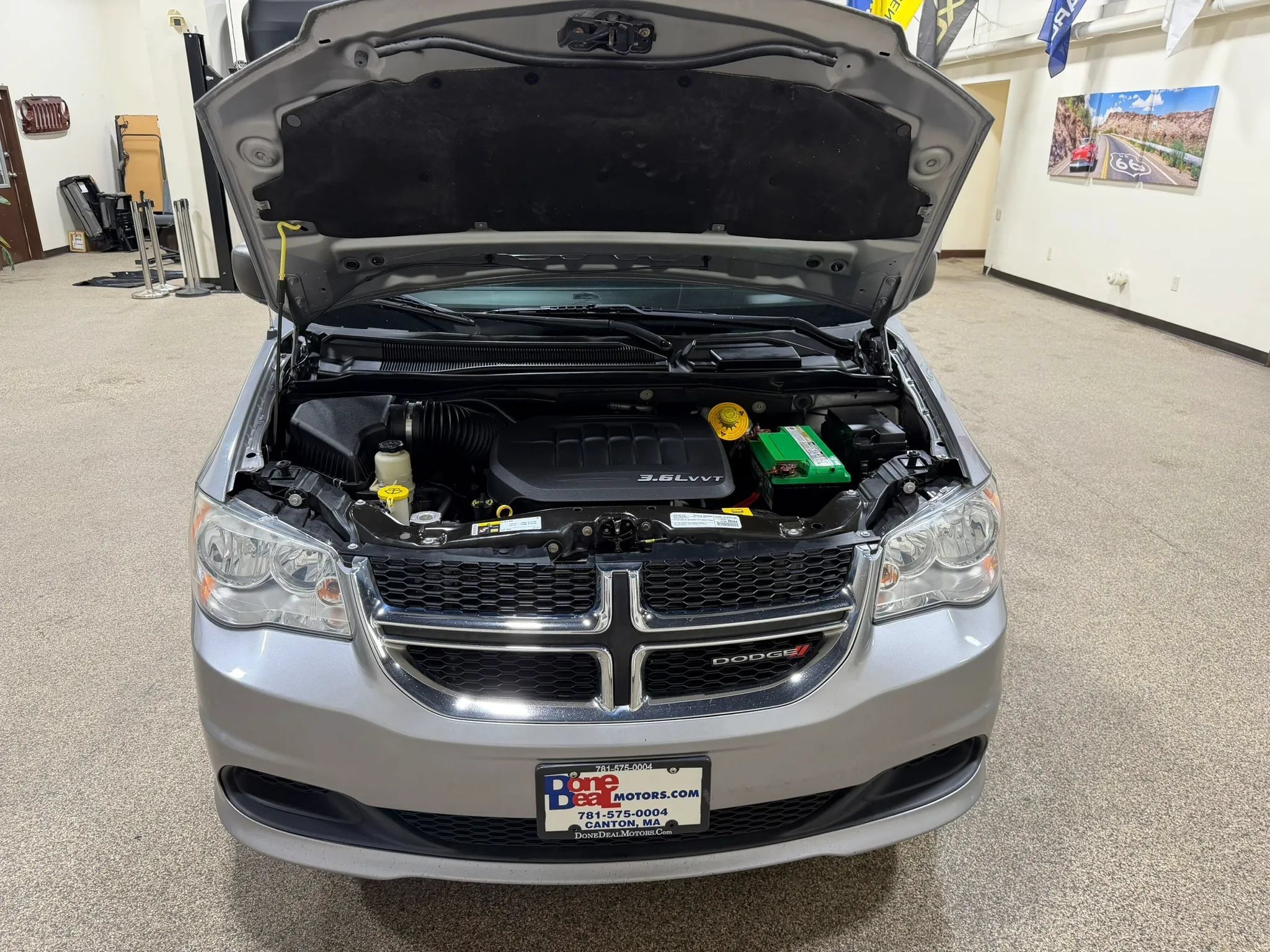 Used 2017 Dodge Grand Caravan SE FWD image 46