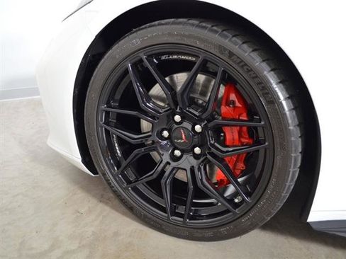 Used 2024 Chevrolet Corvette Z06 image 10