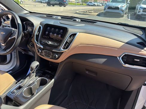 Used 2024 Chevrolet Equinox Premier image 33