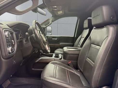 Used 2022 GMC Sierra 2500 Denali AWD/4WD image 40