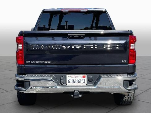 Used 2022 Chevrolet Silverado 1500 LT AWD/4WD image 4