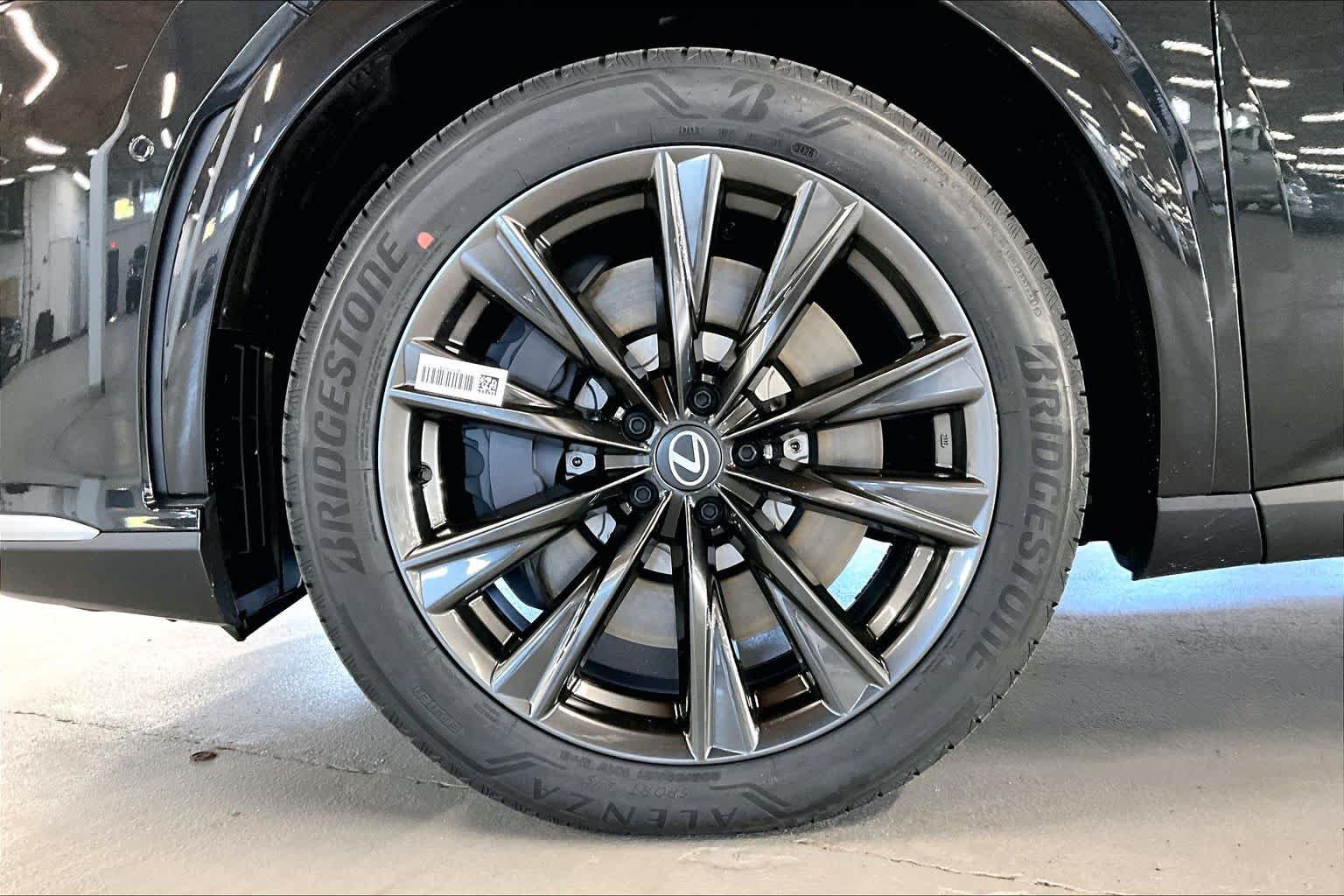 New 2026 Lexus RX 350 F Sport w/ Convenience Package AWD/4WD image 12
