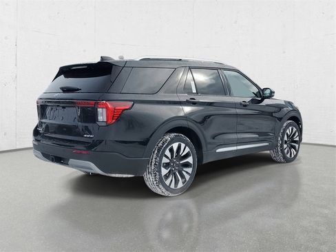 New 2026 Ford Explorer Platinum image 7