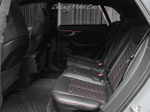 Used 2023 Audi RS Q8 4.0T Quattro Black Optic Exec w/ Black Optic Package image 26