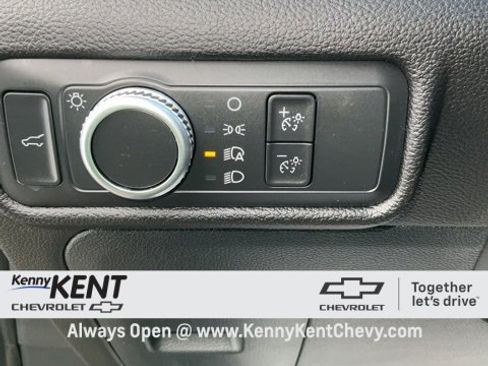 Used 2022 Ford Explorer XLT w/ Class IV Trailer Tow Package image 29