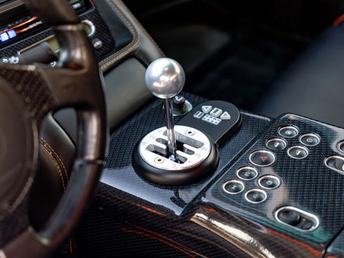 Used 2001 Lamborghini Diablo VT image 18