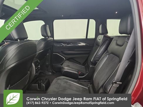Used 2022 Jeep Grand Cherokee L Altitude image 31