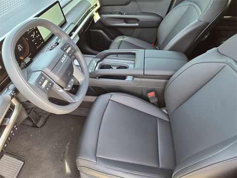 New 2027 Kia Telluride S w/ Towing Package image 10