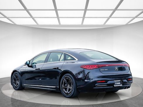 Used 2023 Mercedes-Benz EQS 580 580 image 2