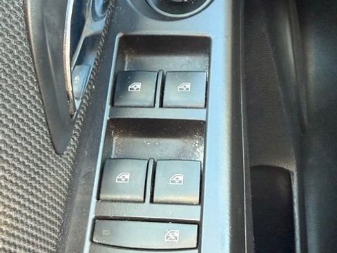 Used 2016 Chevrolet Cruze LT image 16