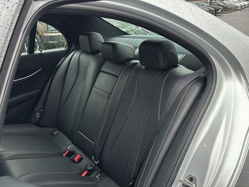 Used 2020 Mercedes-Benz E 350 4MATIC Sedan image 27