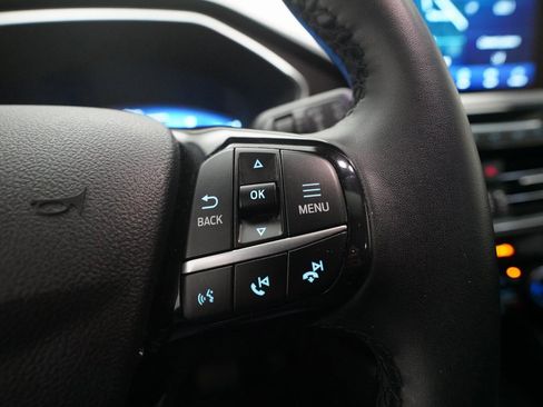 Used 2022 Ford Escape Titanium w/ Class II Trailer Tow Package image 19