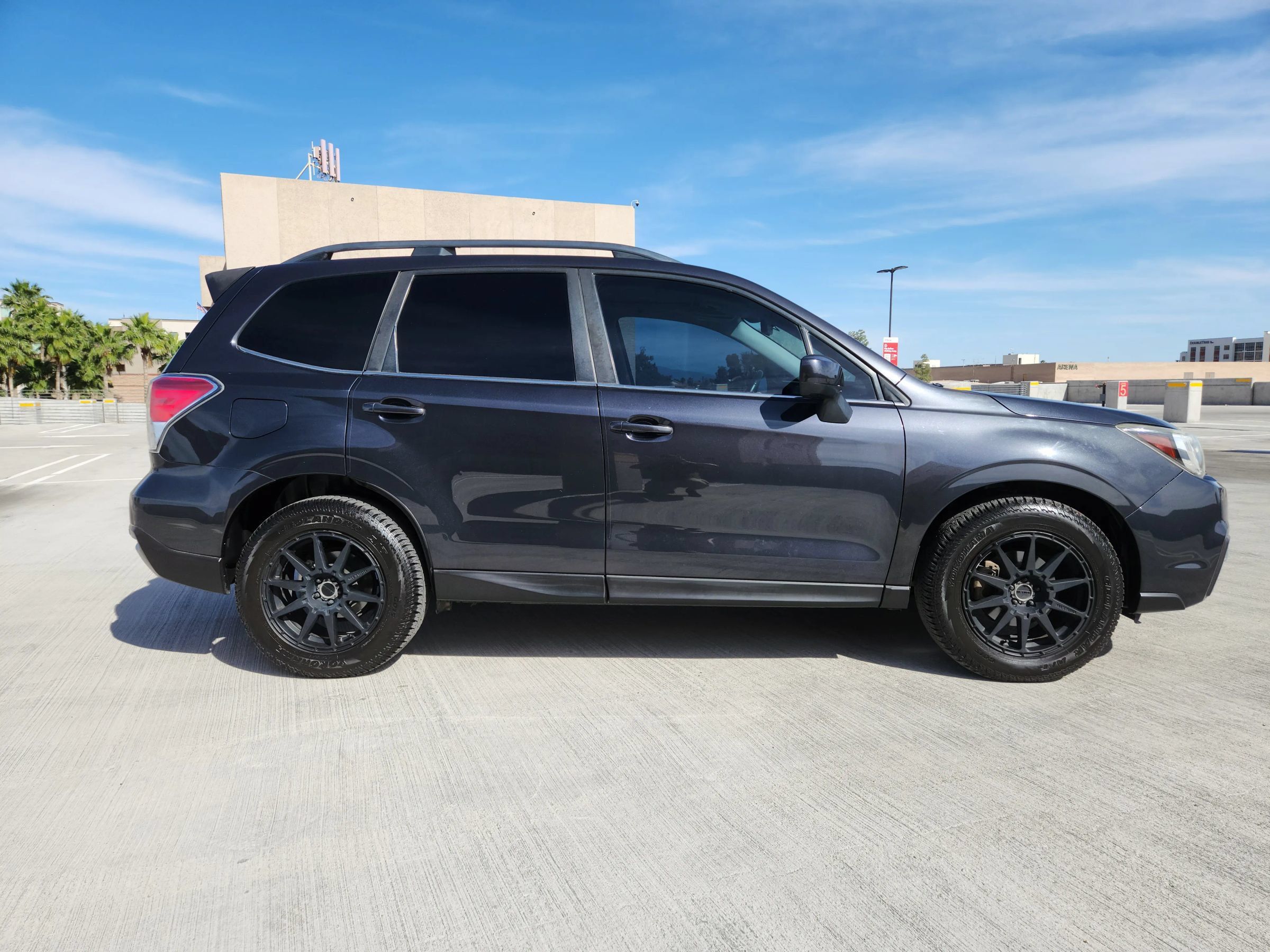 Used 2018 Subaru Forester 2.5i Limited AWD/4WD image 9