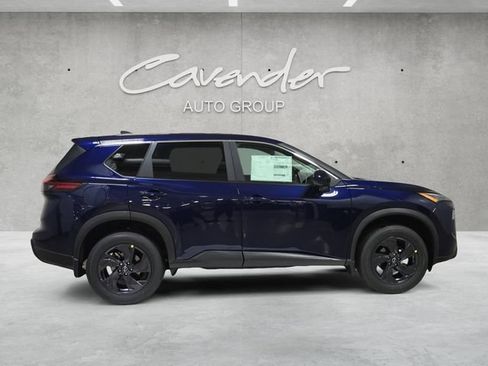 New 2026 Nissan Rogue SV FWD image 17