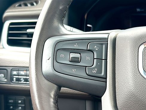 Used 2022 GMC Yukon Denali AWD/4WD image 31