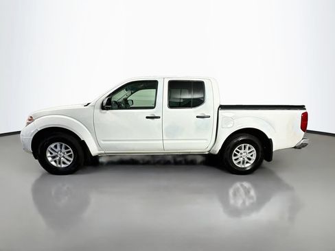 Used 2017 Nissan Frontier SV RWD image 4