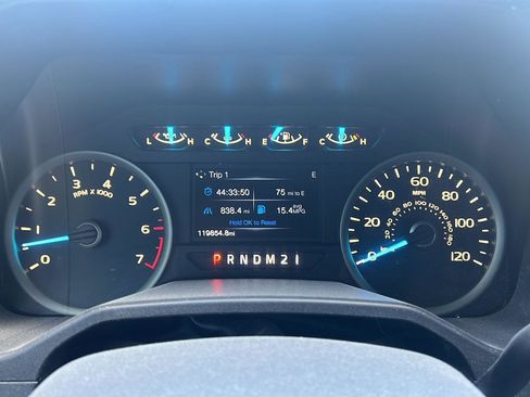 Used 2016 Ford F150 XLT w/ Equipment Group 301A Mid AWD/4WD image 19