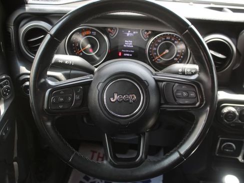 Used 2022 Jeep Wrangler Unlimited Sport AWD/4WD image 18