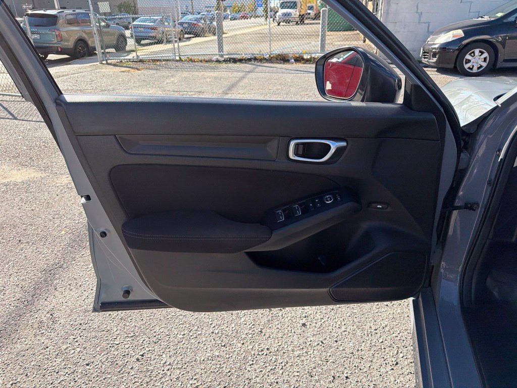 Used 2025 Honda Civic Sport image 21