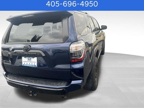 Used 2024 Toyota 4Runner TRD Off-Road Premium AWD/4WD image 6