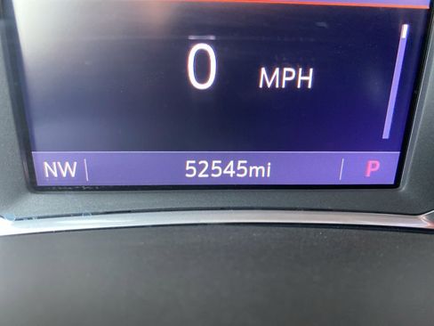 Used 2021 GMC Terrain SLT w/ Elevation Edition FWD image 6