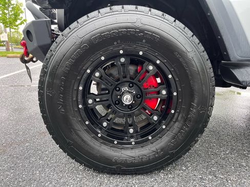 Used 2018 Jeep Wrangler Sport AWD/4WD image 20