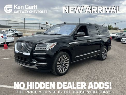 Used 2018 Lincoln Navigator L Reserve w/ Technology Package AWD/4WD image 1