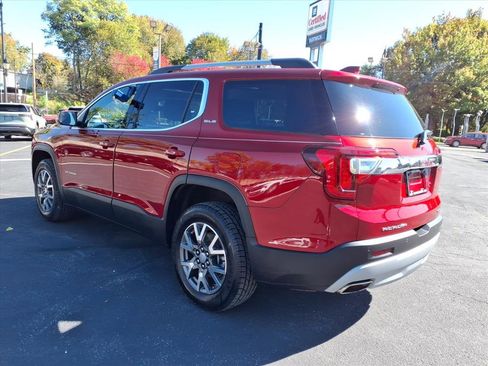 Used 2023 GMC Acadia SLE w/ Driver Convenience Package image 5