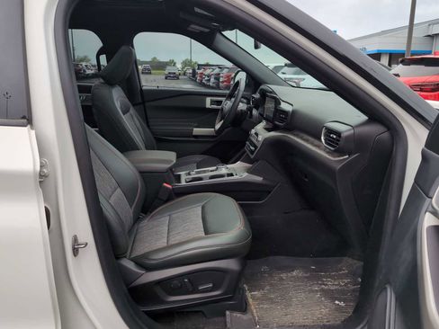 Used 2023 Ford Explorer Timberline w/ Timberline Technology Package AWD/4WD image 6
