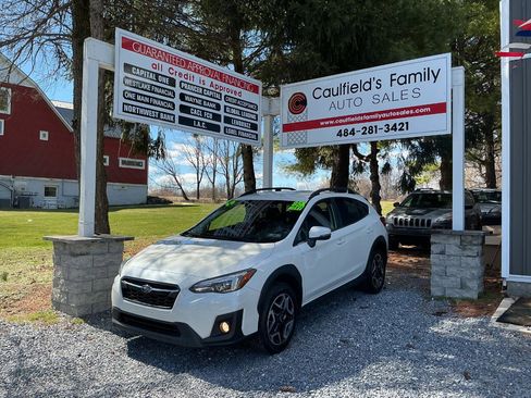 Used 2019 Subaru Crosstrek 2.0i Limited image 1