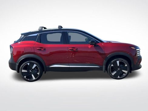 New 2026 Nissan Kicks SR w/ Cold Weather Package image 6
