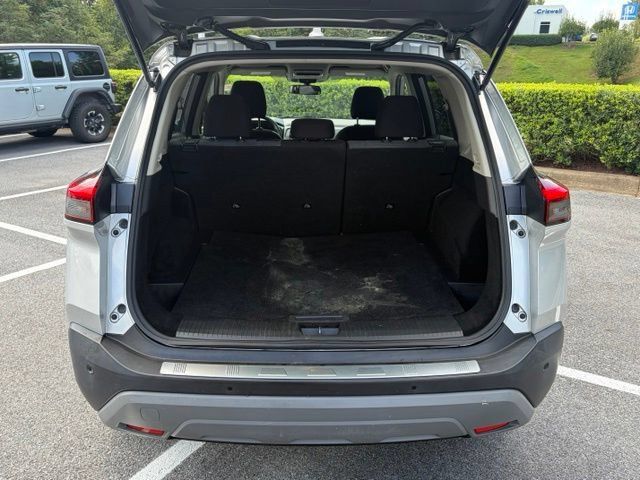 Used 2021 Nissan Rogue SV AWD/4WD image 5