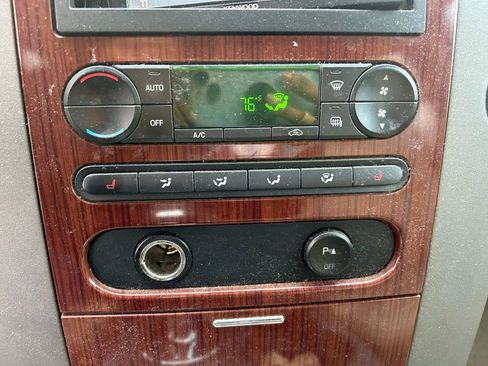 Used 2005 Ford F150 FX4 image 17