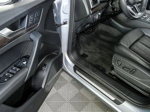 Used 2018 Audi Q5 Prestige image 8