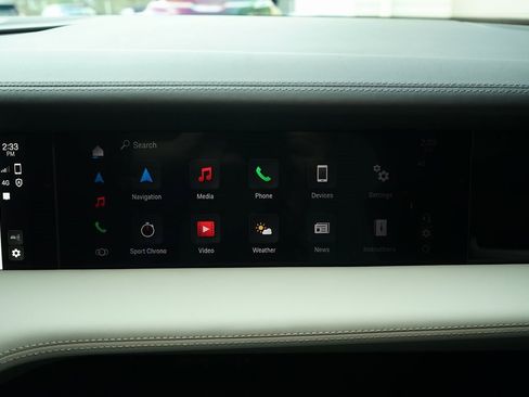 Used 2025 Porsche Taycan GTS image 20