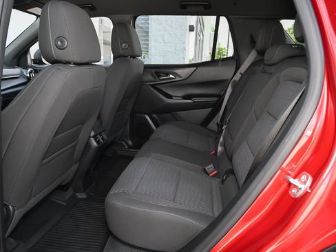 New 2026 Chevrolet Equinox LT w/ Safety and Technology Package FWD image 30