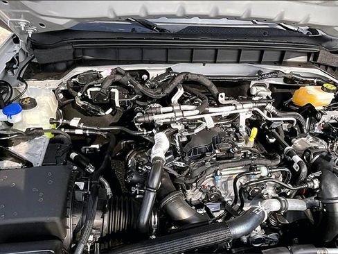 New 2026 Ford Bronco Big Bend w/ Black Diamond Package image 10