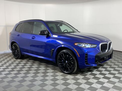 Used 2025 BMW X5 M60i image 6