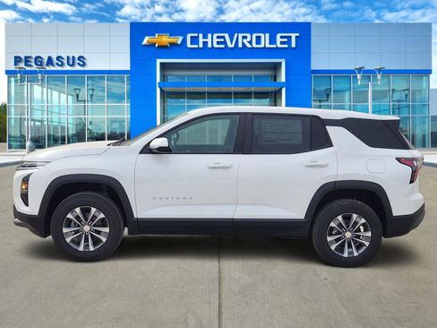 New 2026 Chevrolet Equinox LT w/ Convenience Package II image 3