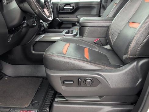 Used 2021 GMC Sierra 1500 AT4 w/ AT4 Preferred Package image 11