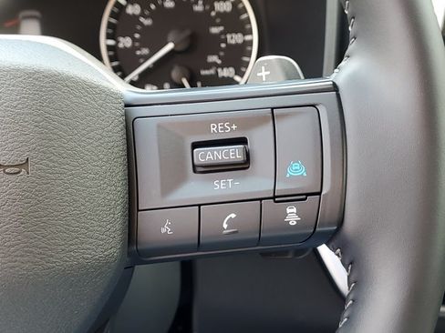 Certified 2026 Nissan Rogue SV FWD image 10