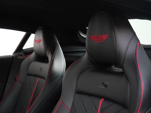New 2026 Aston Martin V8 Vantage S image 5