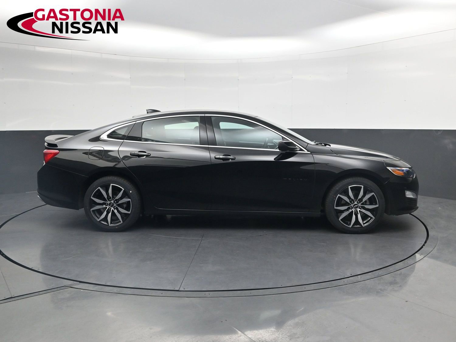 Used 2024 Chevrolet Malibu RS FWD image 3