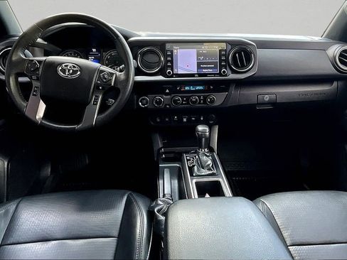 Certified 2021 Toyota Tacoma TRD Off-Road w/ TRD Premium Off Road Package image 9