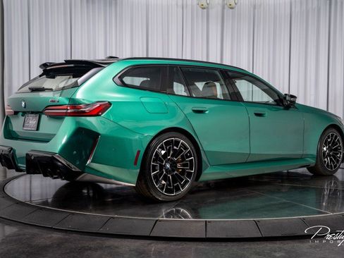 Used 2025 BMW M5 Touring w/ M Driver's Package image 19