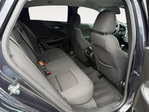 Used 2023 Chevrolet Malibu LT FWD image 18