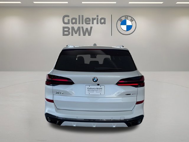 Certified 2026 BMW X5 sDrive40i w/ M Sport Package RWD image 8